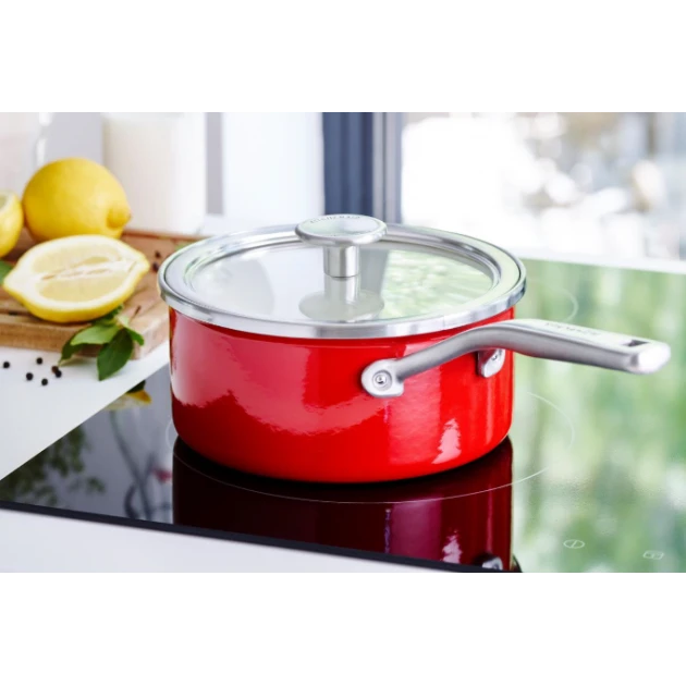 Casserole Émaillée 18cm Rouge Empire KitchenAid 2 Casserole Émaillée 18cm Rouge Empire KitchenAid – Image 2